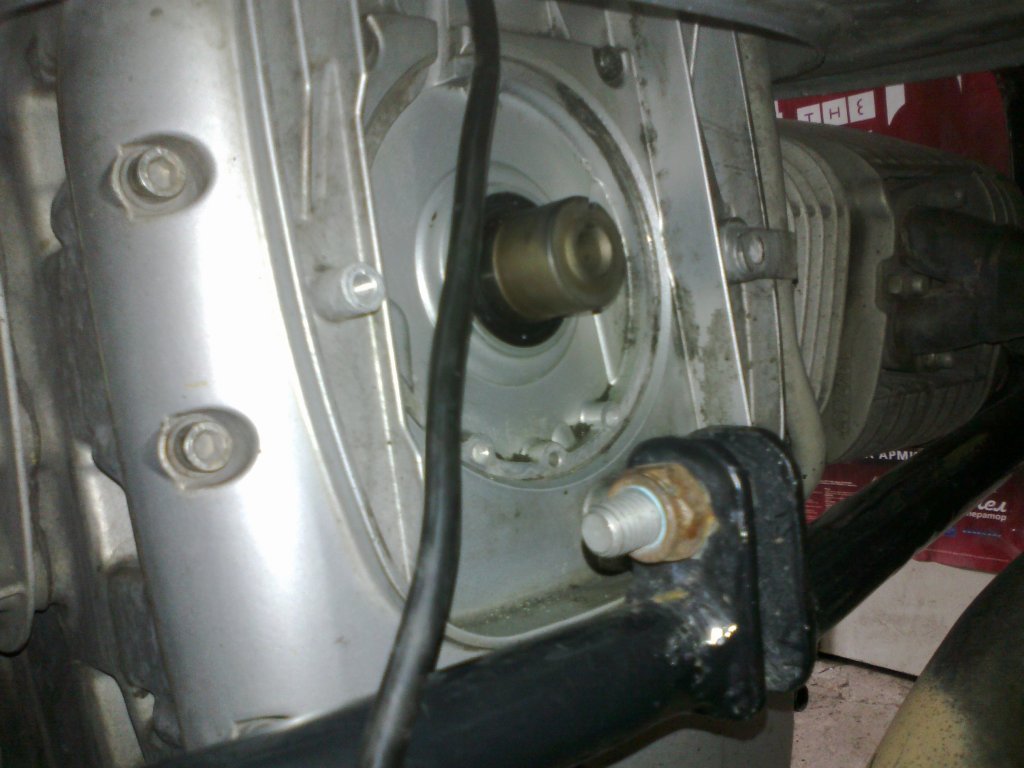 BMW r1100gs проблем с датчик на Хол Halleffect sensor