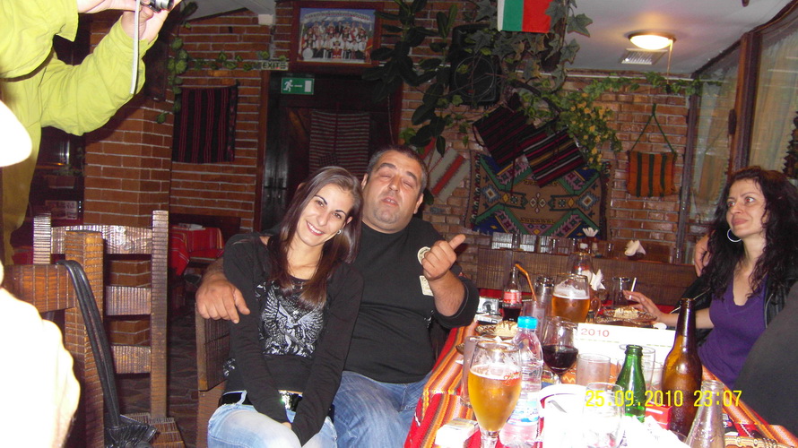 Натиснете снимката за да я уголемите
Име:SDC11650.JPG
Прегледи:3
Размер:226.8 КБ
ID:5212385