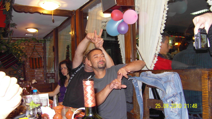 Натиснете снимката за да я уголемите
Име:SDC11641.JPG
Прегледи:3
Размер:216.1 КБ
ID:5212396