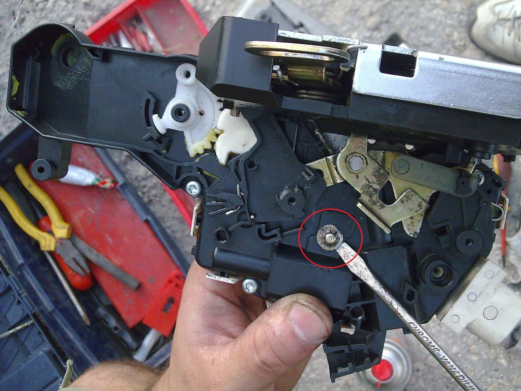 Натиснете снимката за да я уголемите
Име:250920101004.8.jpg
Прегледи:1
Размер:173.5 КБ
ID:5901855