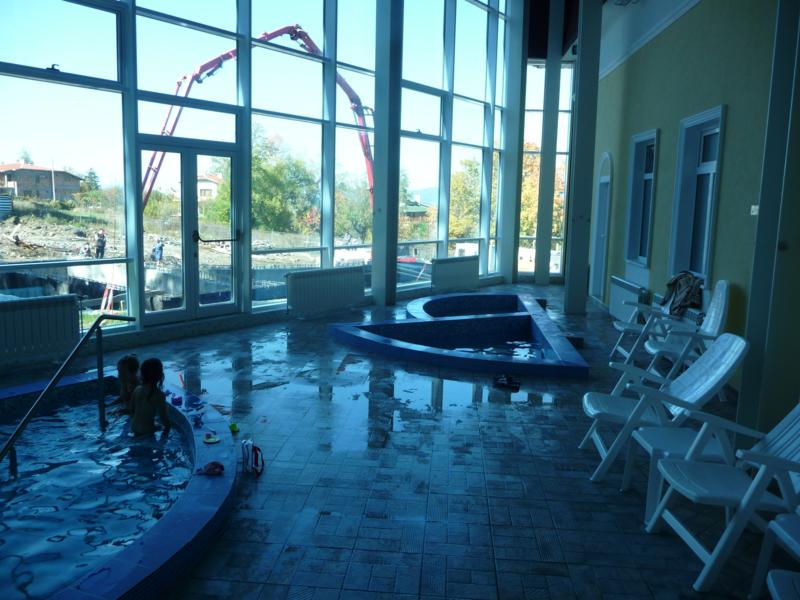 Натиснете снимката за да я уголемите
Име:P1100279_800x600.JPG
Прегледи:1
Размер:73.1 КБ
ID:5903705