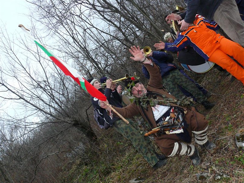 Натиснете снимката за да я уголемите
Име:P1120017 (Large).JPG
Прегледи:1
Размер:202.2 КБ
ID:5914561