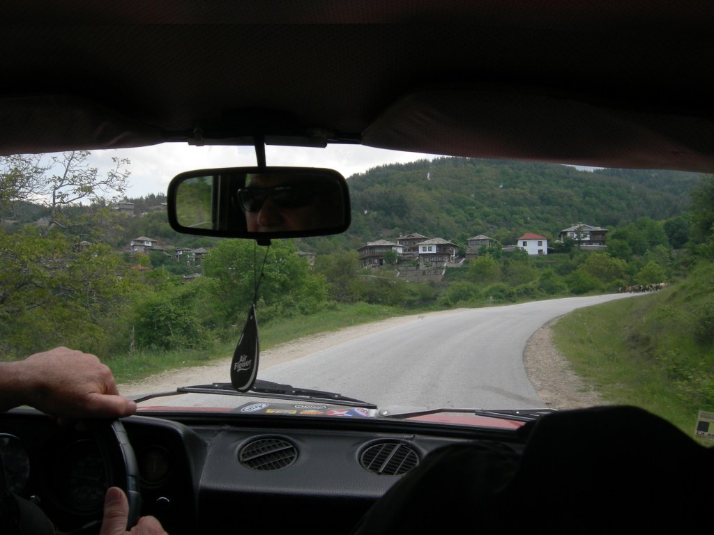 Натиснете снимката за да я уголемите
Име:leka razhodka.. 014.jpg
Прегледи:1
Размер:103.0 КБ
ID:5933863