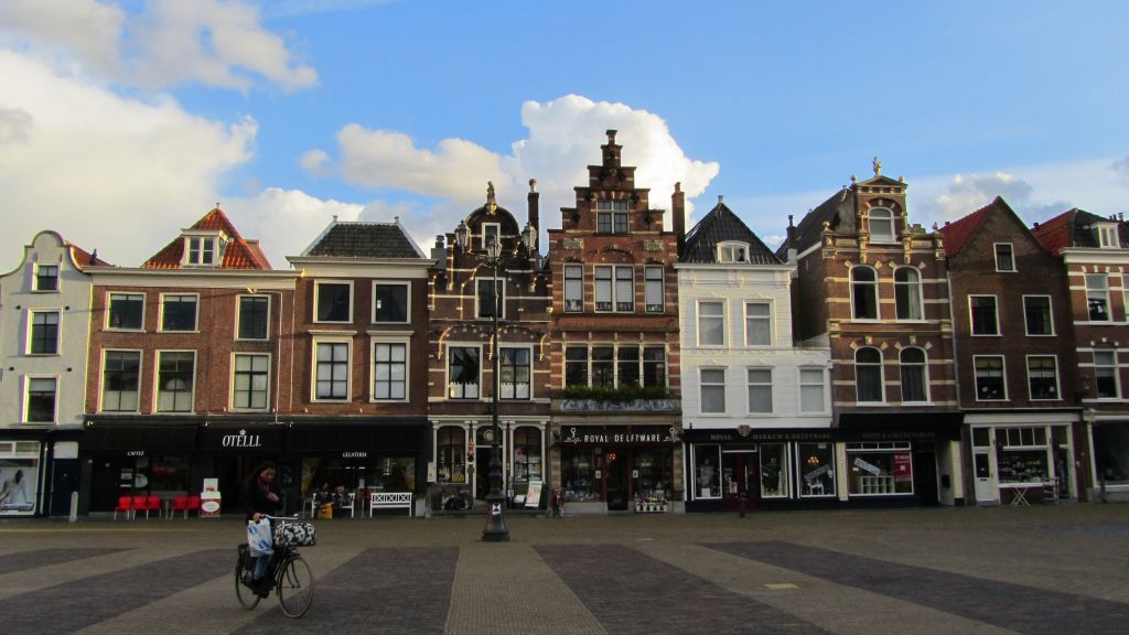 Натиснете снимката за да я уголемите
Име:IMG_1634.jpg
Прегледи:1
Размер:104.8 КБ
ID:5944151