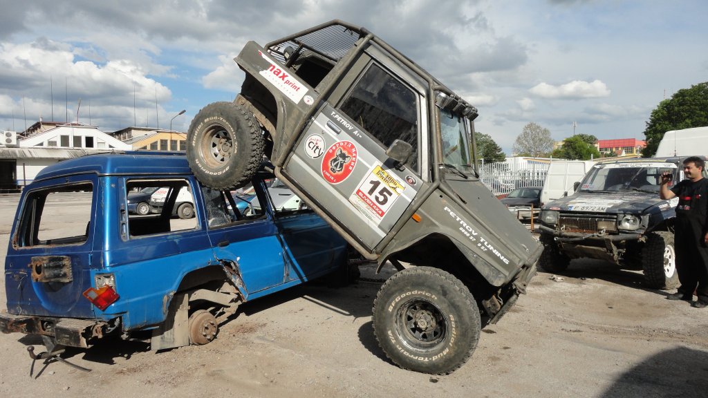 Натиснете снимката за да я уголемите
Име:DSC02993.jpg
Прегледи:2
Размер:141.0 КБ
ID:5969566