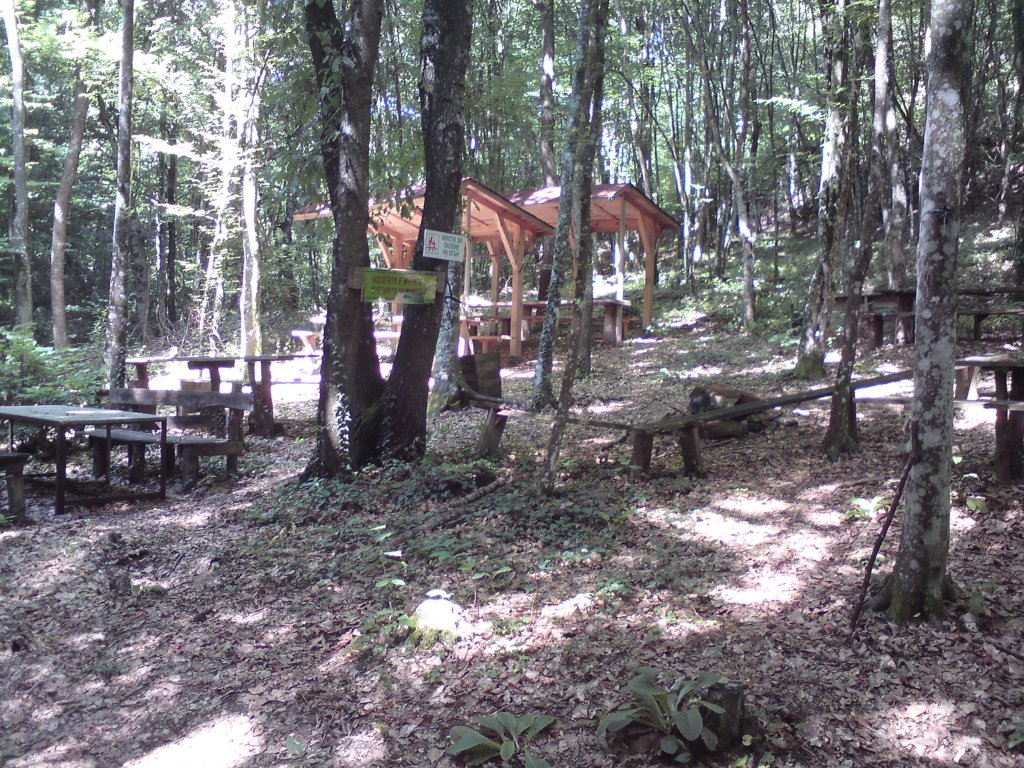 Натиснете снимката за да я уголемите
Име:DSC01229.jpg
Прегледи:1
Размер:308.7 КБ
ID:5976558