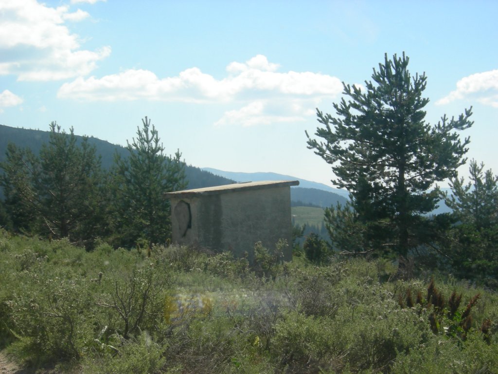 Натиснете снимката за да я уголемите
Име:DSCN0805.jpg
Прегледи:1
Размер:144.1 КБ
ID:5978769