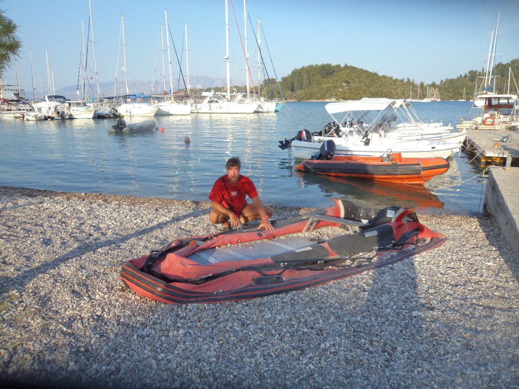 Натиснете снимката за да я уголемите
Име:DSC03268.jpg
Прегледи:1
Размер:214.5 КБ
ID:5979720