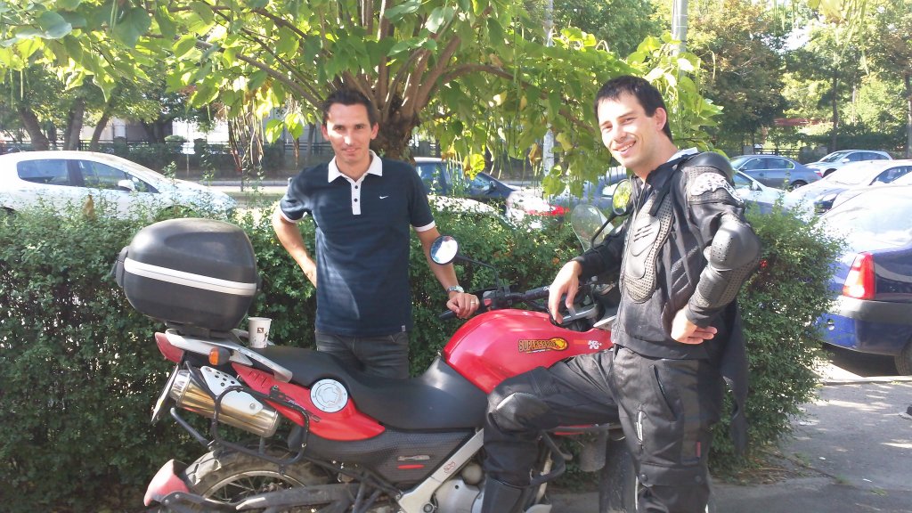 Натиснете снимката за да я уголемите
Име:100_0154.jpg
Прегледи:1
Размер:185.0 КБ
ID:5981983