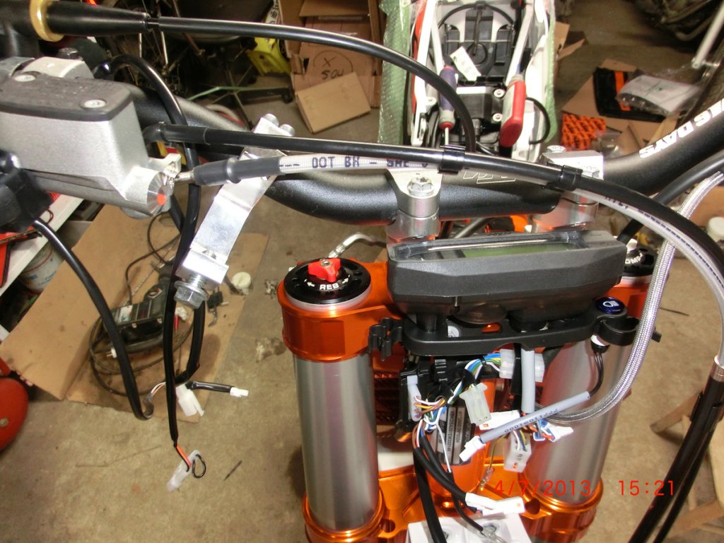 Натиснете снимката за да я уголемите
Име:CIMG2087.jpg
Прегледи:1
Размер:161.4 КБ
ID:6018523