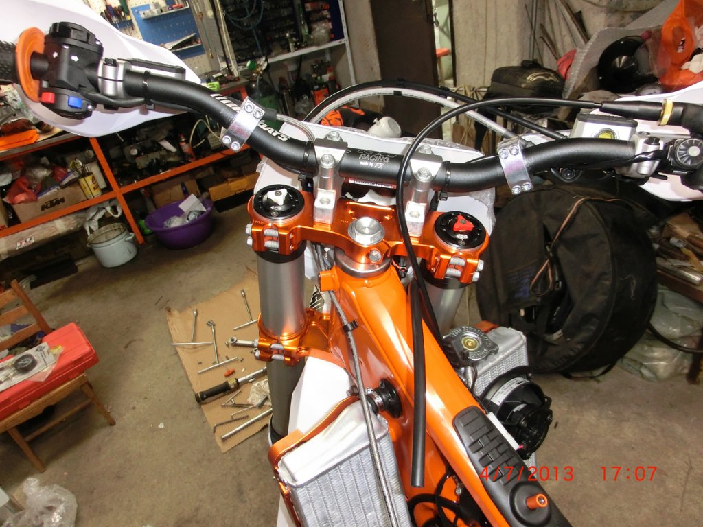 Натиснете снимката за да я уголемите
Име:CIMG2092.jpg
Прегледи:1
Размер:175.2 КБ
ID:6018528