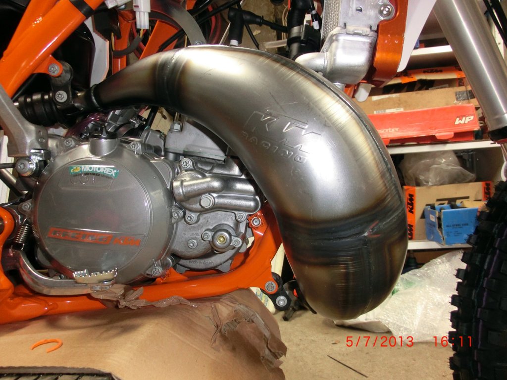 Натиснете снимката за да я уголемите
Име:CIMG2097.jpg
Прегледи:1
Размер:151.8 КБ
ID:6018532