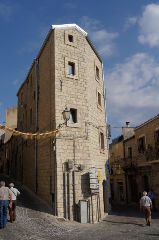 Натиснете снимката за да я уголемите
Име:DSC09168.jpg
Прегледи:2
Размер:71.6 КБ
ID:6026175