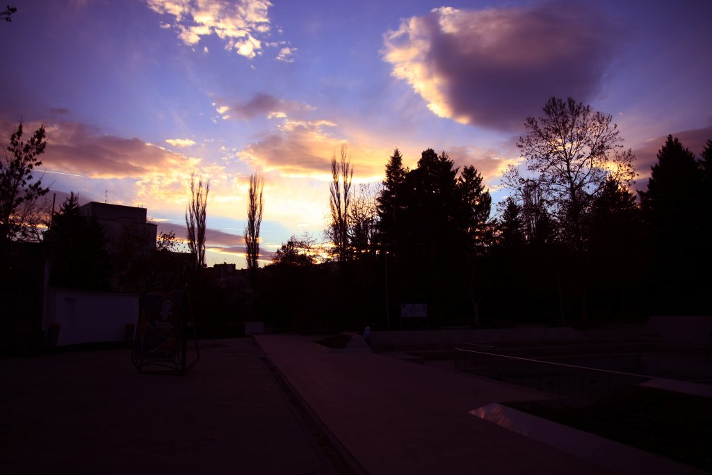 Натиснете снимката за да я уголемите
Име:IMG_0976.jpg
Прегледи:1
Размер:79.5 КБ
ID:6035759