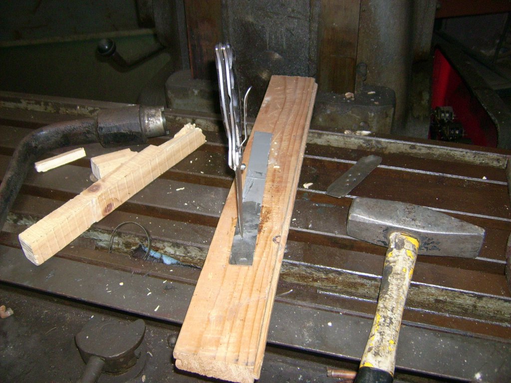 Натиснете снимката за да я уголемите
Име:DSCI0267.jpg
Прегледи:1
Размер:160.9 КБ
ID:6039575