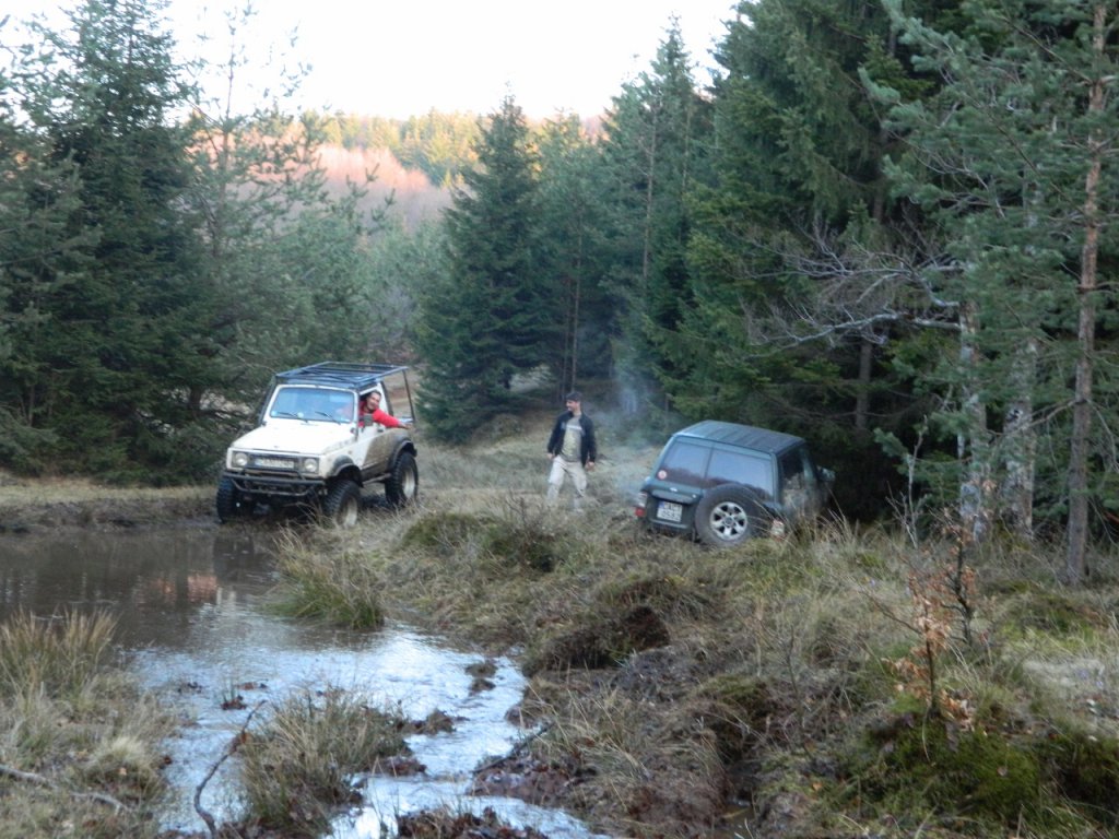 Натиснете снимката за да я уголемите
Име:DSCN9252 (1280x960).jpg
Прегледи:1
Размер:179.0 КБ
ID:6051476