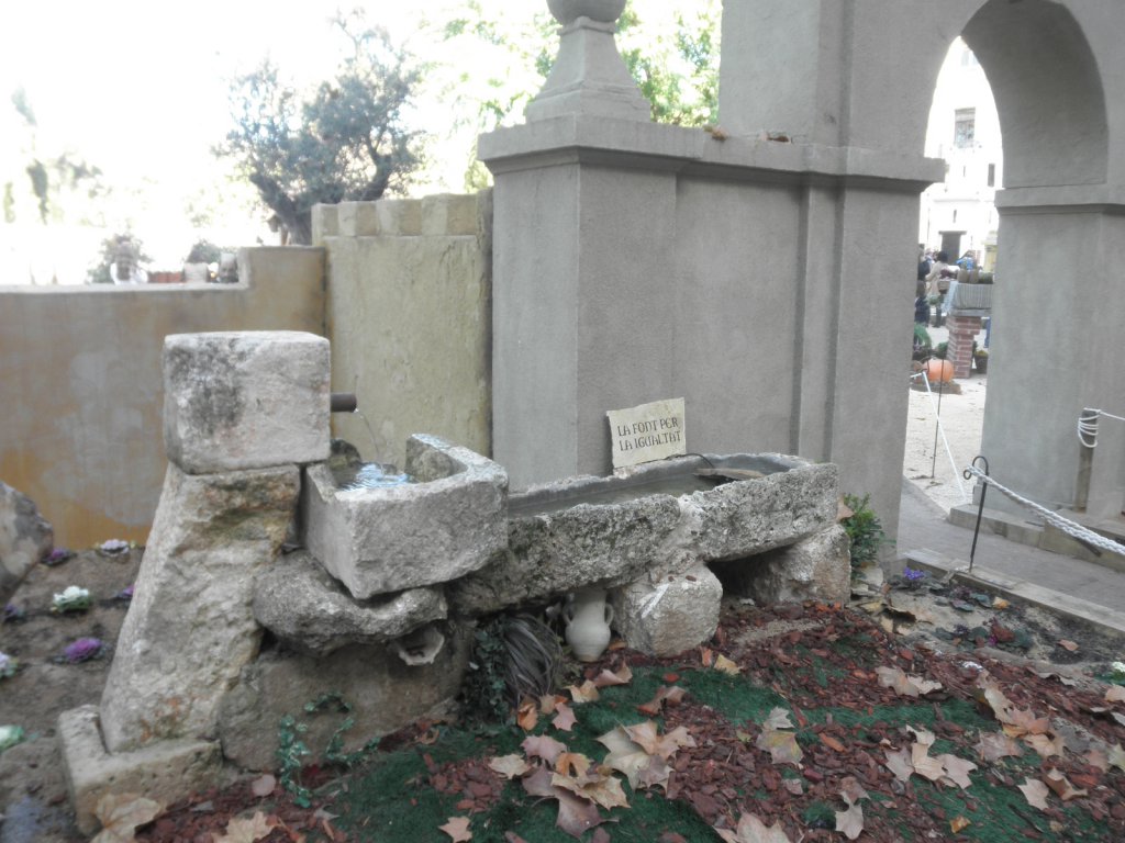 Натиснете снимката за да я уголемите
Име:PC281103.jpg
Прегледи:1
Размер:140.9 КБ
ID:6106002