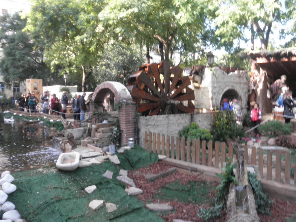 Натиснете снимката за да я уголемите
Име:PC281112.jpg
Прегледи:1
Размер:183.2 КБ
ID:6106007