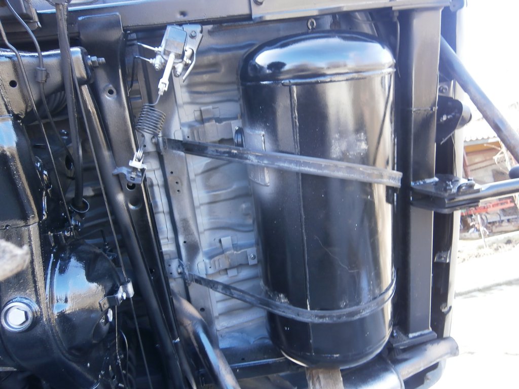 Натиснете снимката за да я уголемите
Име:P3060337.jpg
Прегледи:1
Размер:131.5 КБ
ID:6110641