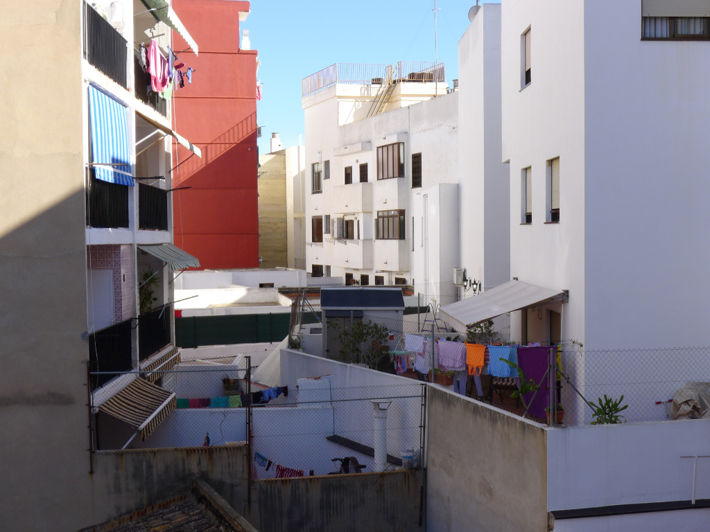 Натиснете снимката за да я уголемите
Име:P1060651.jpg
Прегледи:1
Размер:177.2 КБ
ID:5731625