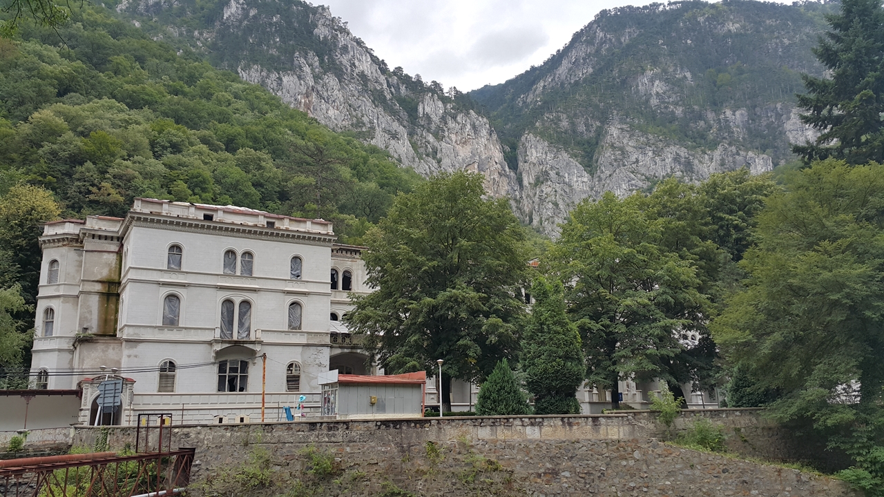 Натиснете снимката за да я уголемите
Име:20170821_122447.jpg
Прегледи:1
Размер:917.9 КБ
ID:6139416