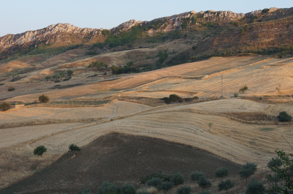 Натиснете снимката за да я уголемите
Име:DSC09778.JPG
Прегледи:2
Размер:345.0 КБ
ID:6026190