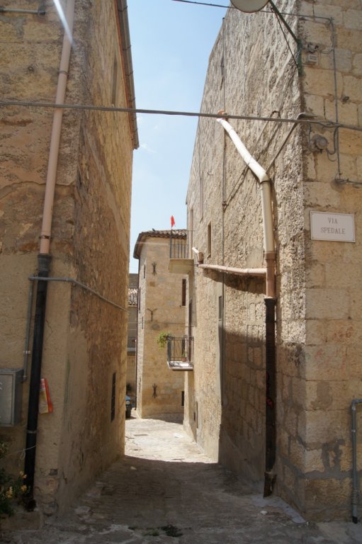 Натиснете снимката за да я уголемите
Име:DSC09133.jpg
Прегледи:2
Размер:82.0 КБ
ID:6026168