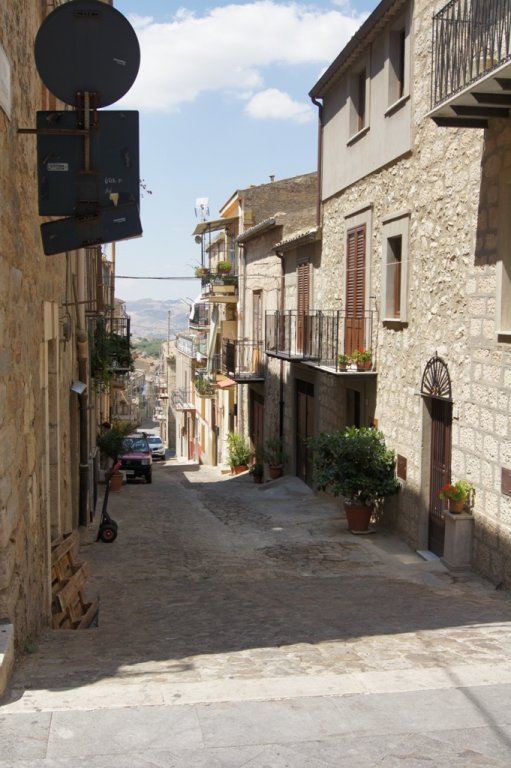 Натиснете снимката за да я уголемите
Име:DSC09148.jpg
Прегледи:2
Размер:84.5 КБ
ID:6026171