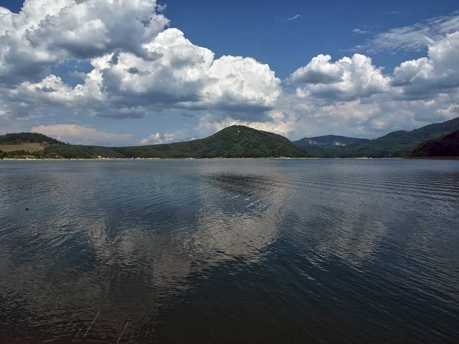 Натиснете снимката за да я уголемите
Име:P6273653.JPG
Прегледи:2
Размер:359.7 КБ
ID:6021235