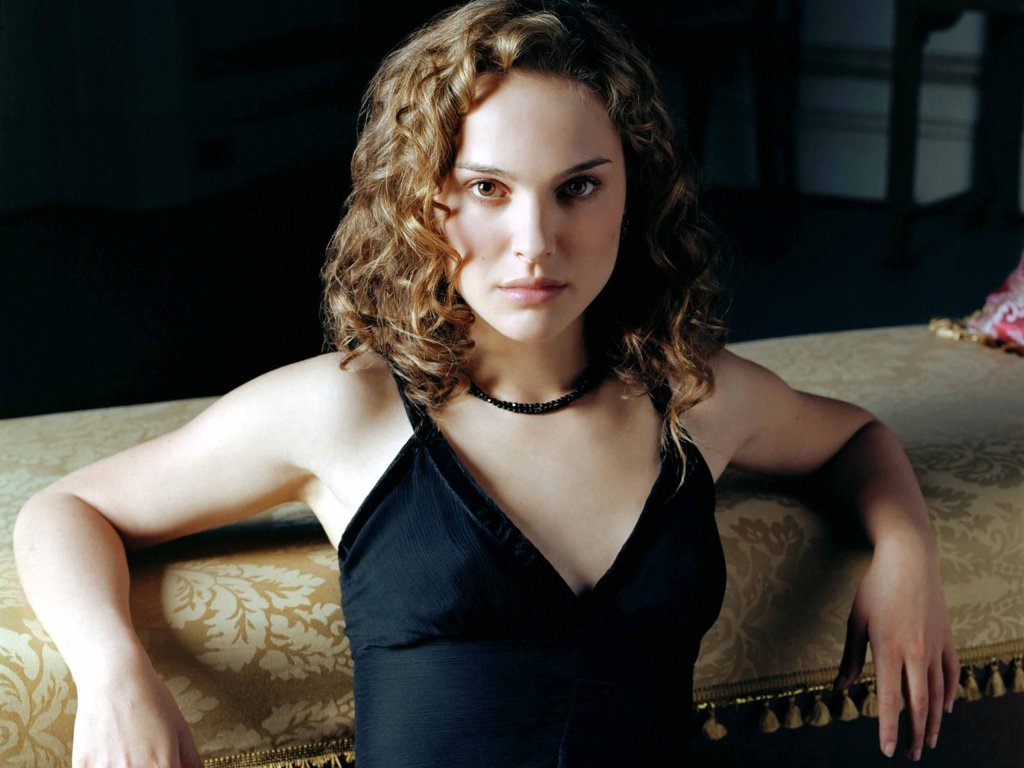 Натиснете снимката за да я уголемите
Име:Natalie_Portman_06.jpg
Прегледи:1
Размер:99.5 КБ
ID:5413411