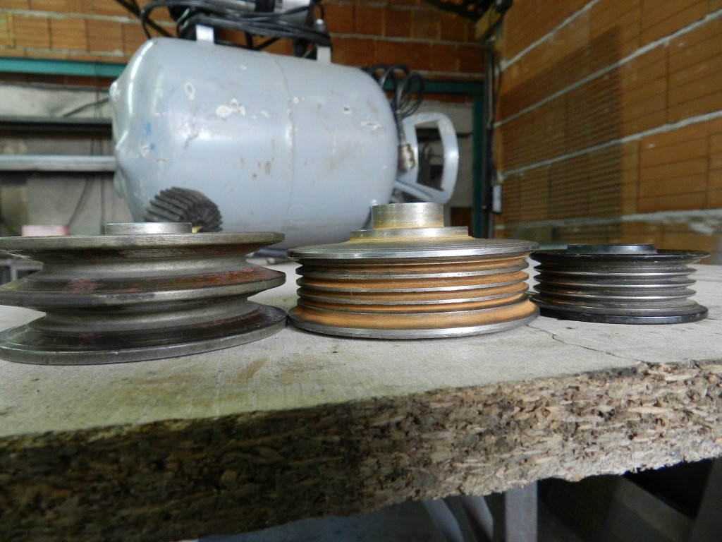 Натиснете снимката за да я уголемите
Име:DSCN2923.jpg
Прегледи:1
Размер:125.5 КБ
ID:5935212