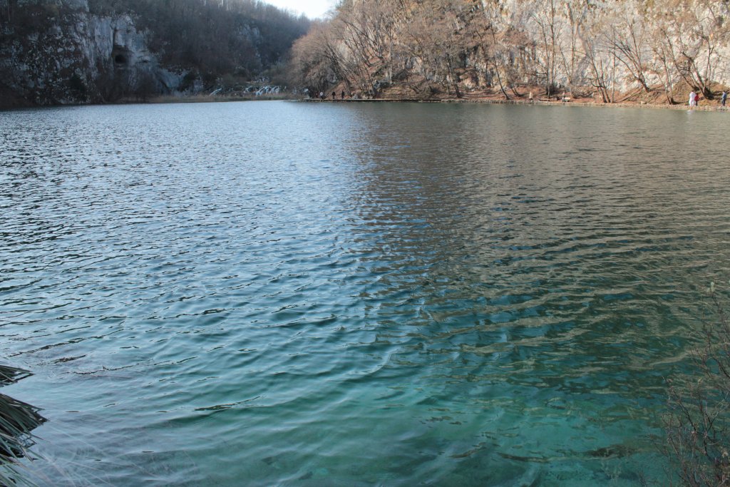 Натиснете снимката за да я уголемите
Име:IMG_5732.jpg
Прегледи:1
Размер:185.3 КБ
ID:5989234