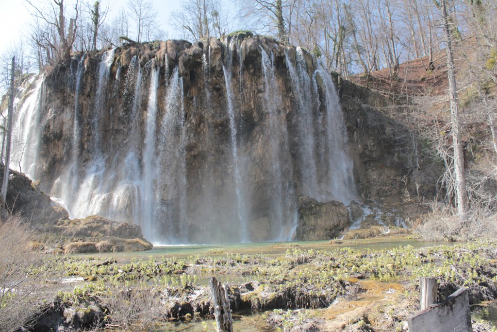 Натиснете снимката за да я уголемите
Име:IMG_5843.jpg
Прегледи:1
Размер:210.1 КБ
ID:5989243