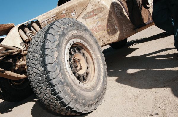 Натиснете снимката за да я уголемите
Име:bfg-all-terrain-t-a-ko2-tire.jpg
Прегледи:1
Размер:55.9 КБ
ID:6076912