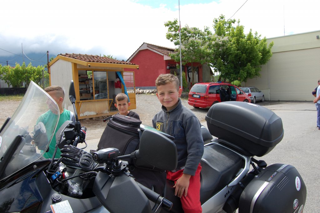 Натиснете снимката за да я уголемите
Име:DSC_0072.jpg
Прегледи:1
Размер:138.0 КБ
ID:6098235