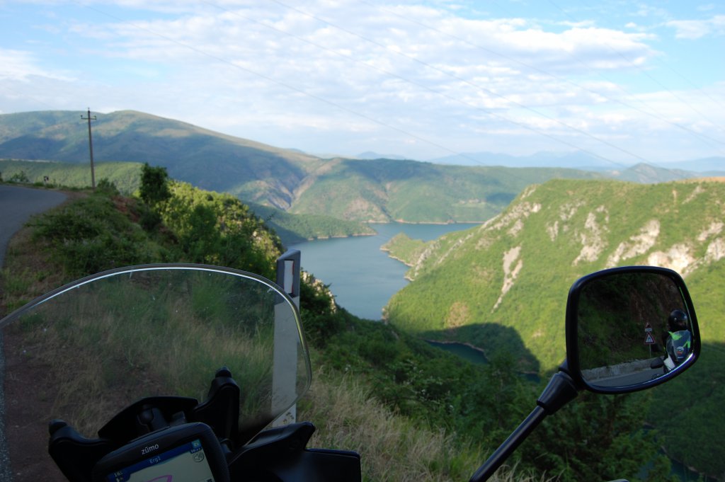 Натиснете снимката за да я уголемите
Име:DSC_0140.jpg
Прегледи:1
Размер:100.3 КБ
ID:6098253