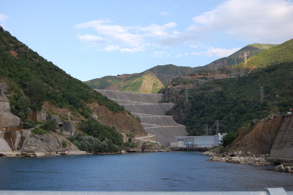 Натиснете снимката за да я уголемите
Име:DSC_0150.jpg
Прегледи:1
Размер:119.0 КБ
ID:6098256