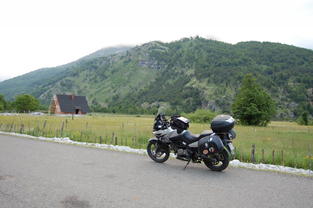 Натиснете снимката за да я уголемите
Име:DSC_0167.jpg
Прегледи:1
Размер:131.2 КБ
ID:6098264