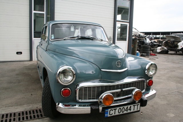 Автомобиль варшава 223