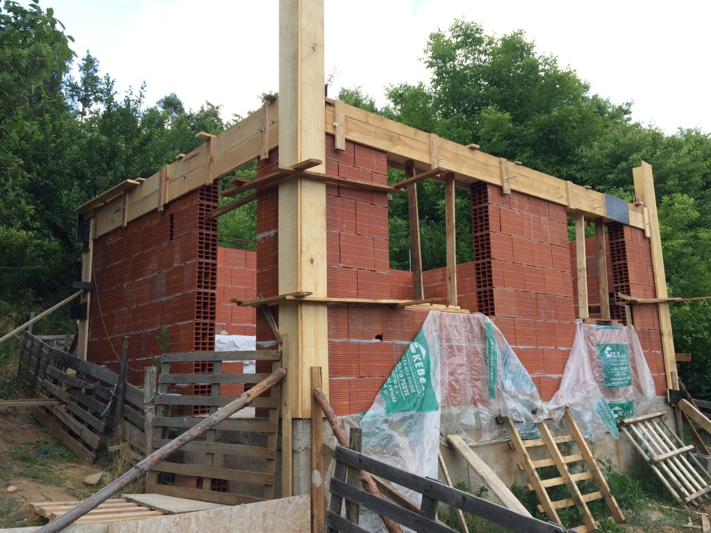 Натиснете снимката за да я уголемите
Име:IMG_5011.jpg
Прегледи:1
Размер:203.0 КБ
ID:6103241