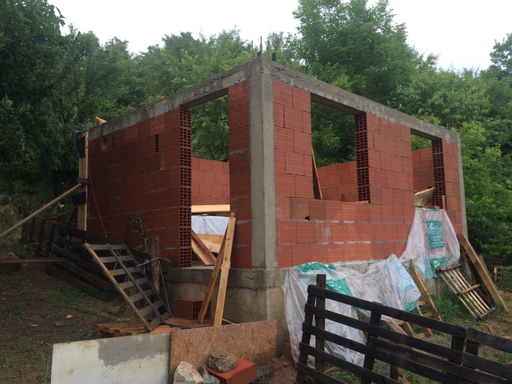 Натиснете снимката за да я уголемите
Име:IMG_5053.jpg
Прегледи:1
Размер:169.8 КБ
ID:6103243