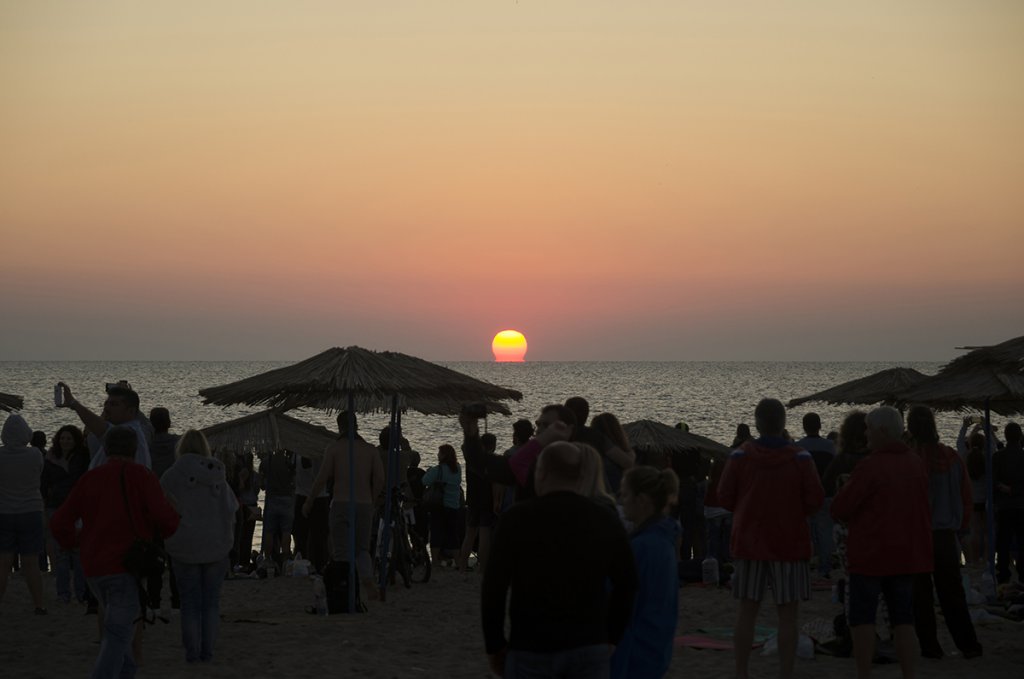 Натиснете снимката за да я уголемите
Име:DSC_5196.jpg
Прегледи:1
Размер:55.9 КБ
ID:6117000