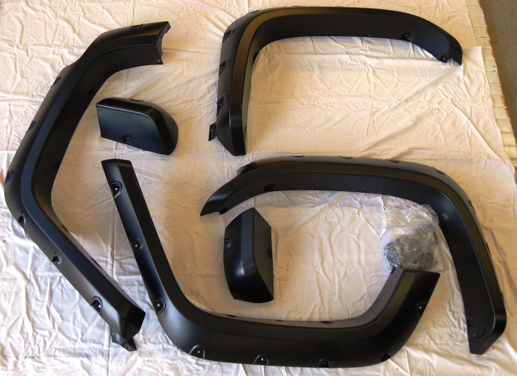 Натиснете снимката за да я уголемите
Име:P1080073.JPG
Прегледи:1
Размер:360.6 КБ
ID:6132343