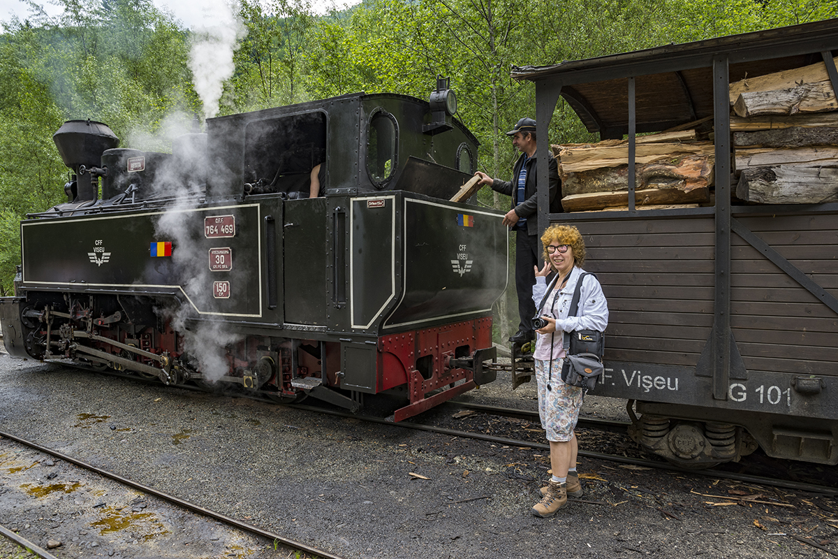 Натиснете снимката за да я уголемите
Име:DSC_5735.jpg
Прегледи:1
Размер:1.07 МБ
ID:5816365