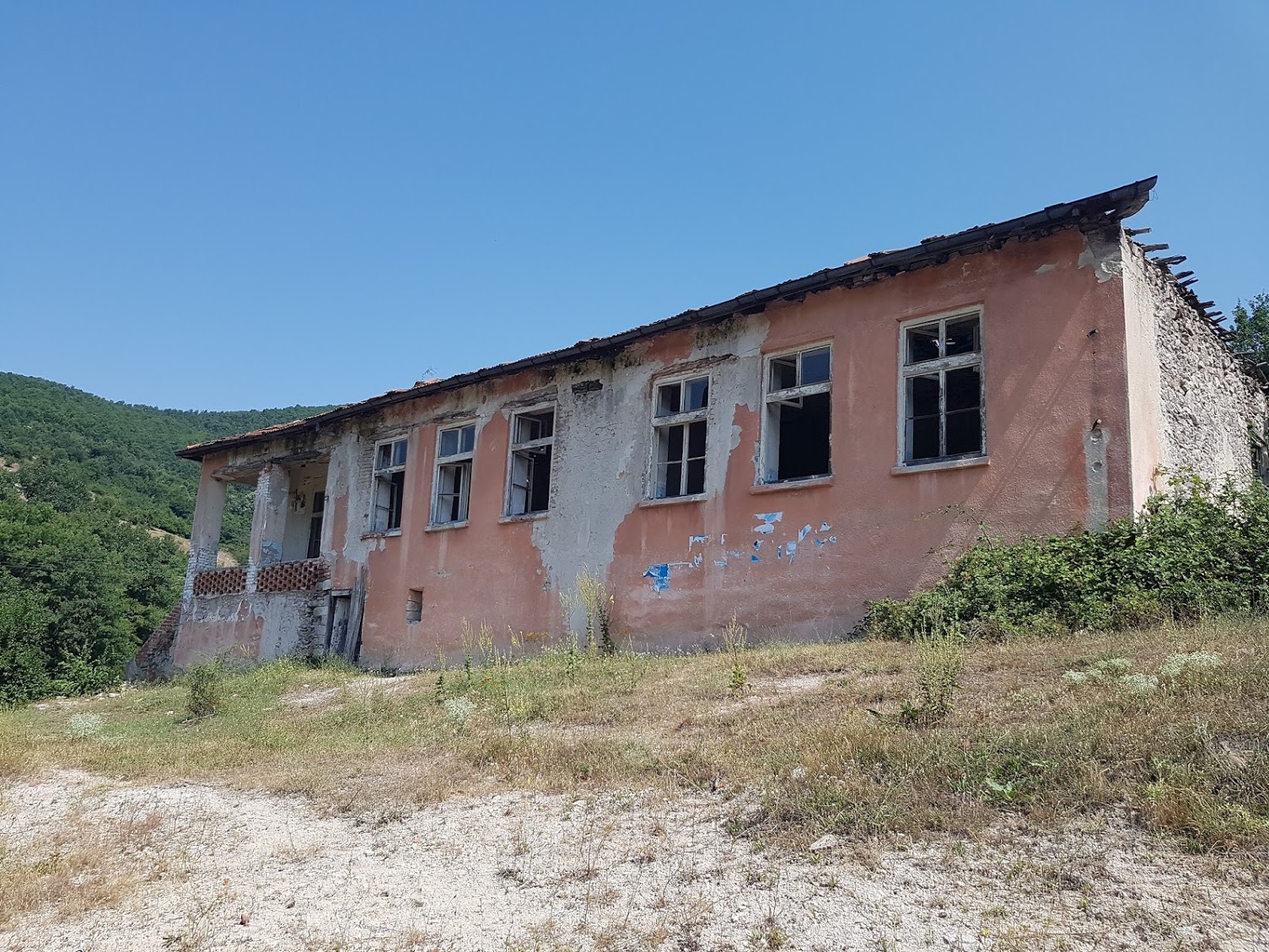 Натиснете снимката за да я уголемите
Име:20170724_112010.jpg
Прегледи:1
Размер:550.0 КБ
ID:6158873