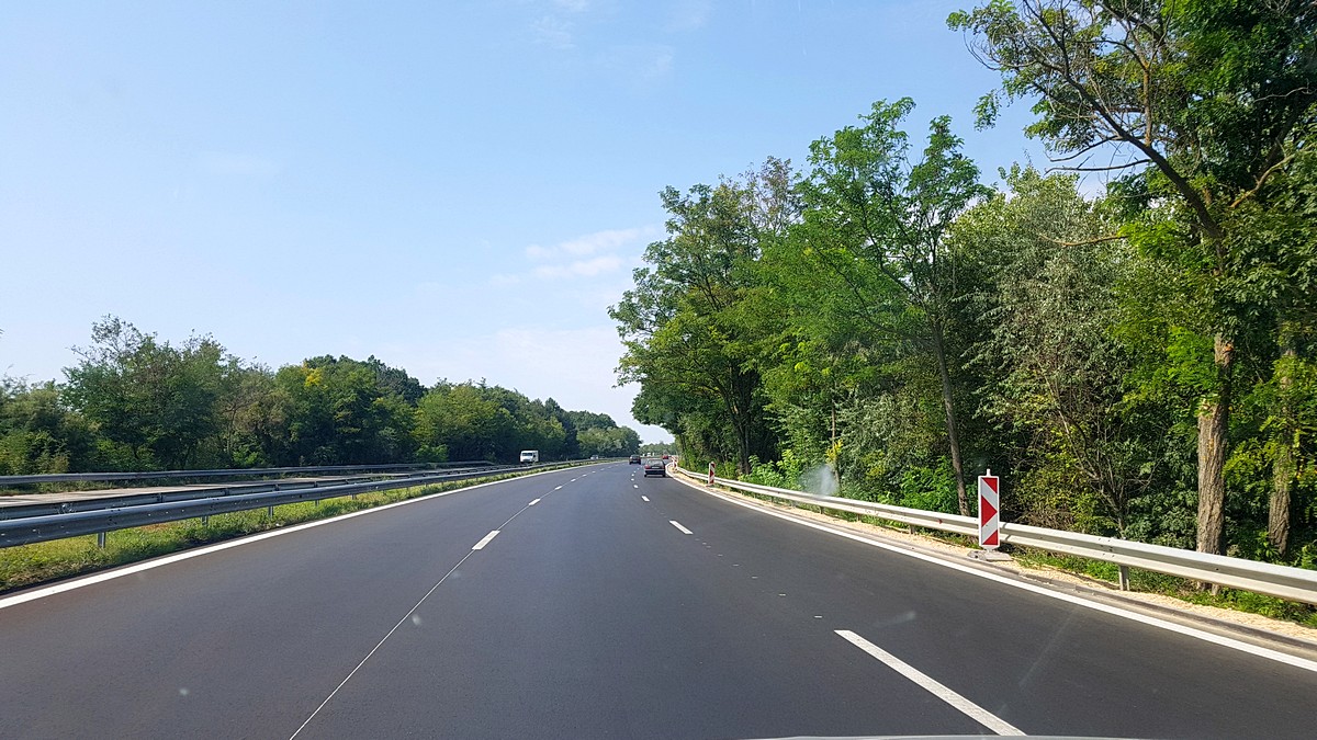 Натиснете снимката за да я уголемите
Име:20180904_112024.jpg
Прегледи:1
Размер:290.2 КБ
ID:6149687