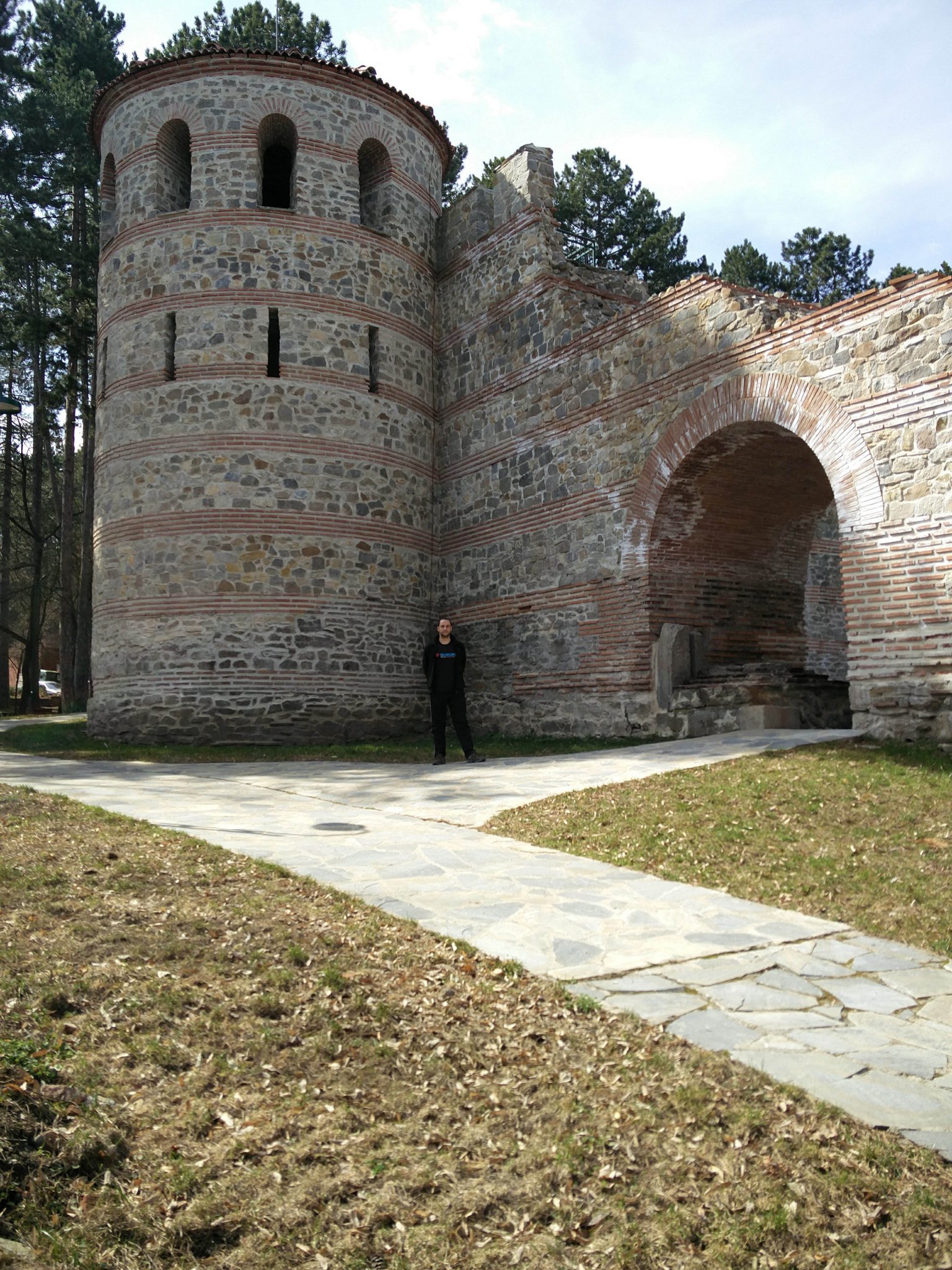 Натиснете снимката за да я уголемите
Име:PHOTO_20170320_114505.jpg
Прегледи:1
Размер:752.8 КБ
ID:6140872